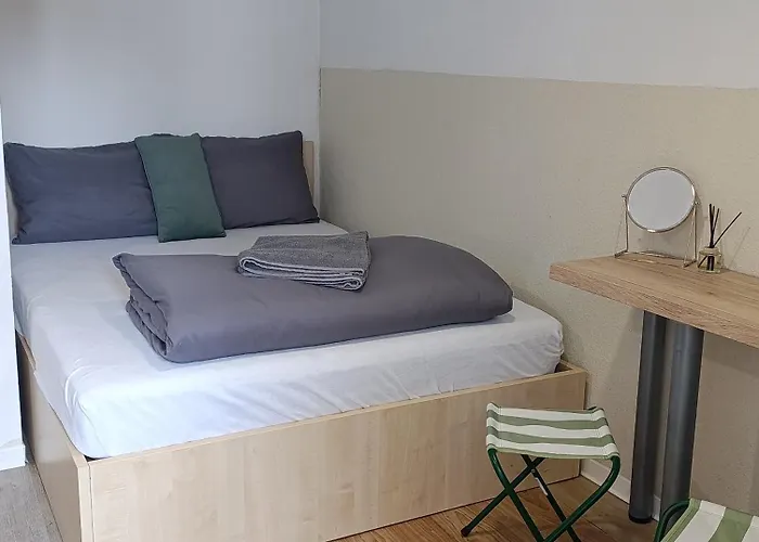 Cozy Renovated New Apartmán